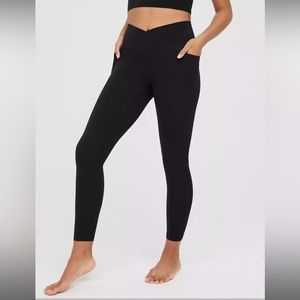 OFFLINE By Aerie Real Me Xtra Crossover High Waisted Pocket Legging - new w/tags
